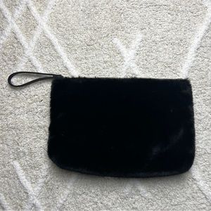 Soft Faux Fur Clutch Makeup Bag Black